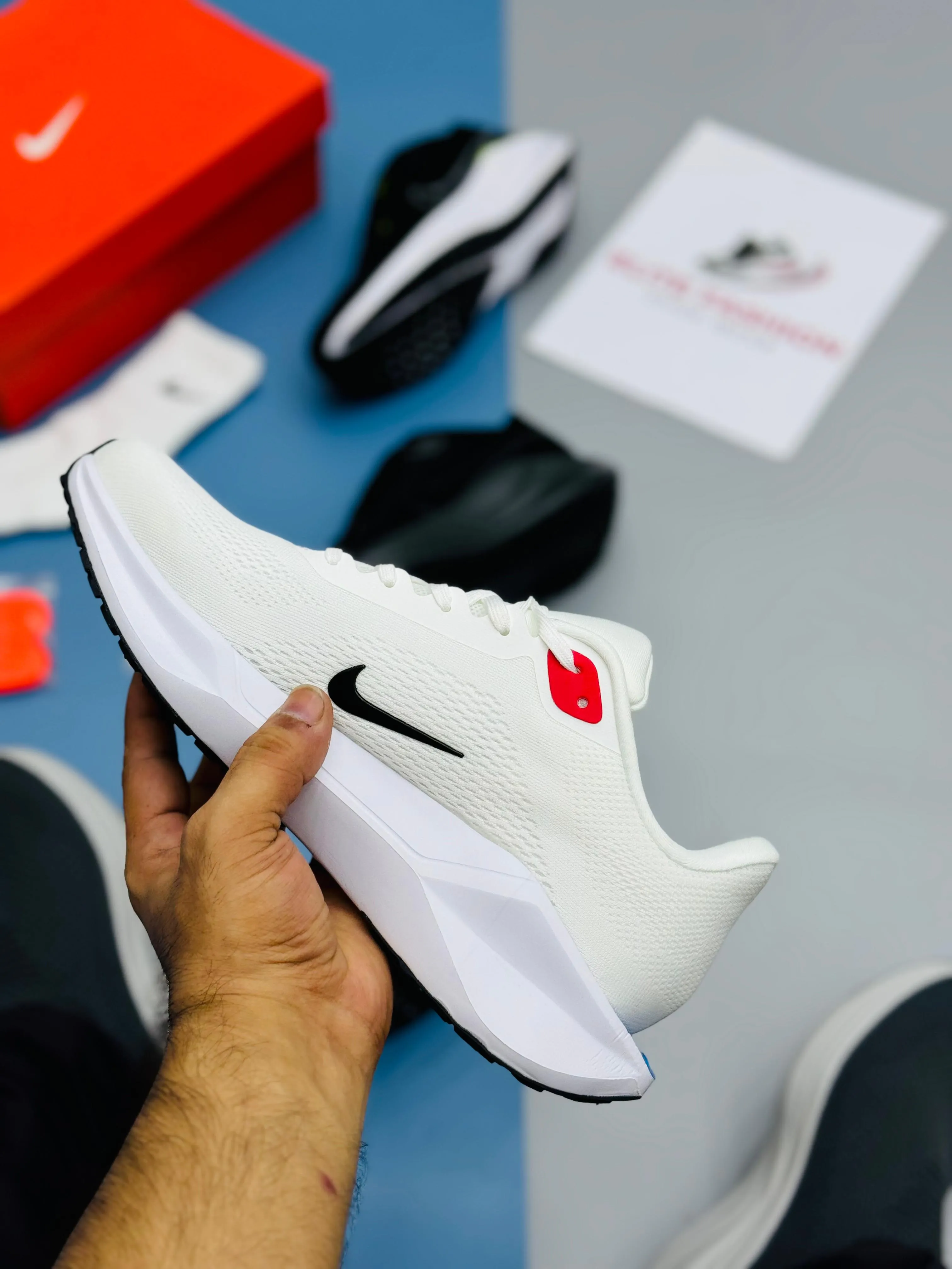 NK REACT PEGASUS 41-White (TOP PREMIUM)