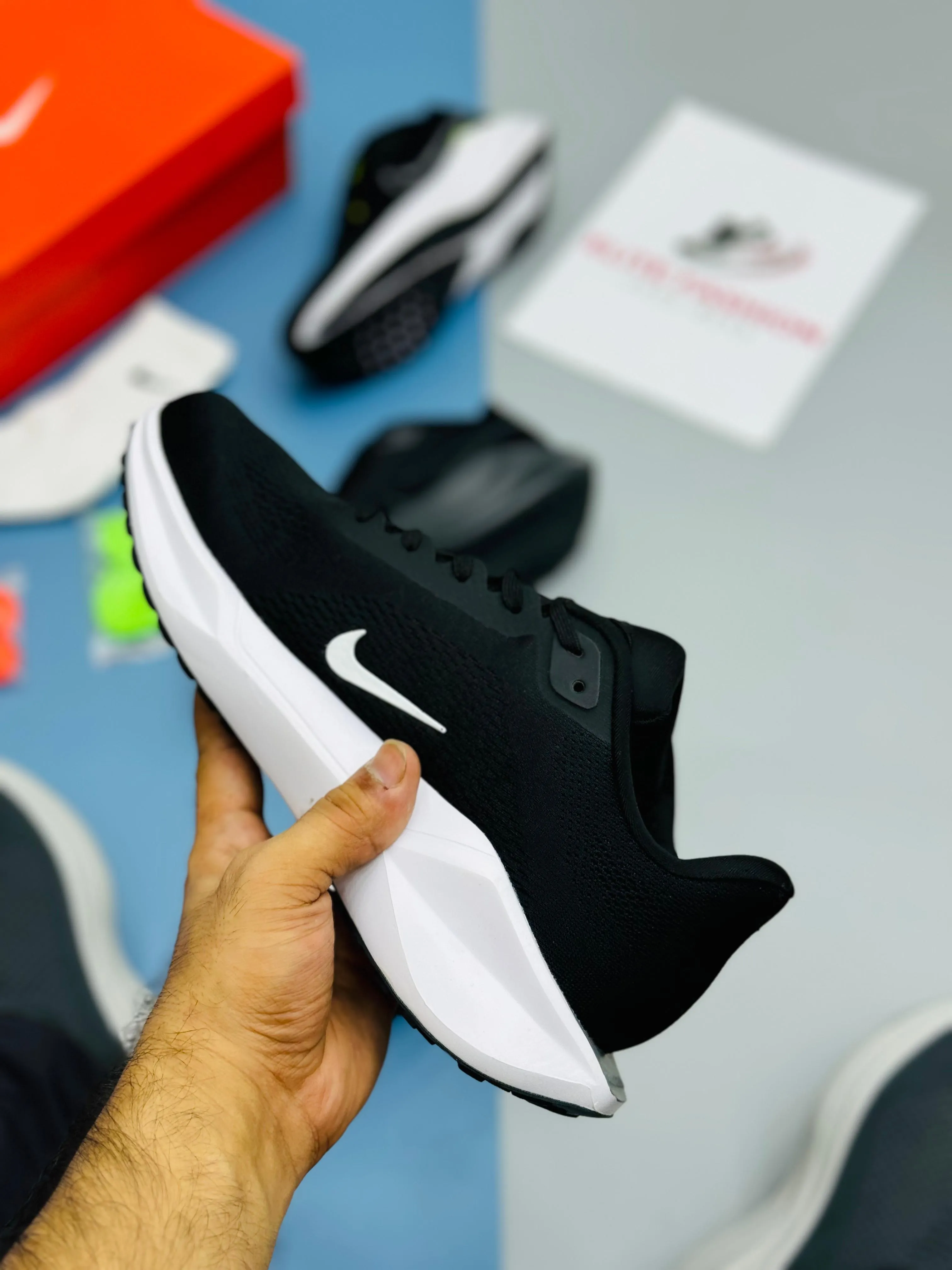 NK REACT PEGASUS 41-White (TOP PREMIUM)