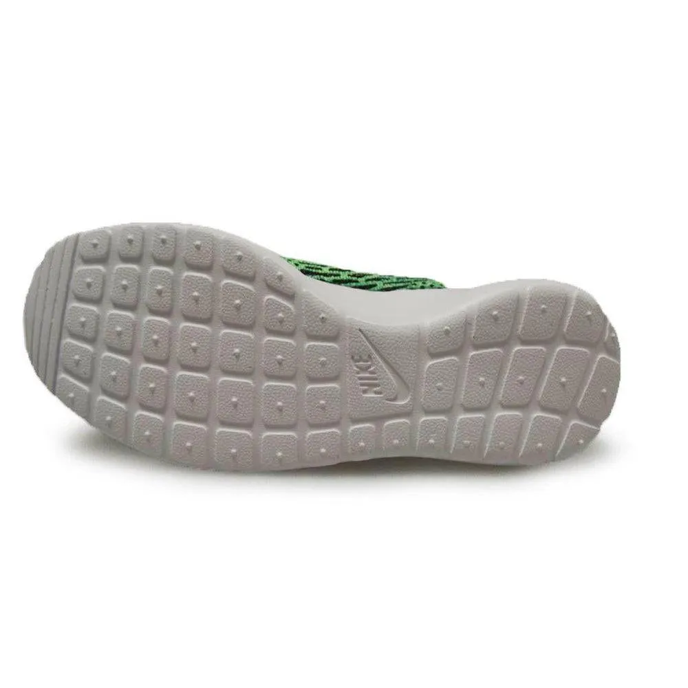 Womens Nike Roshe One Flyknit